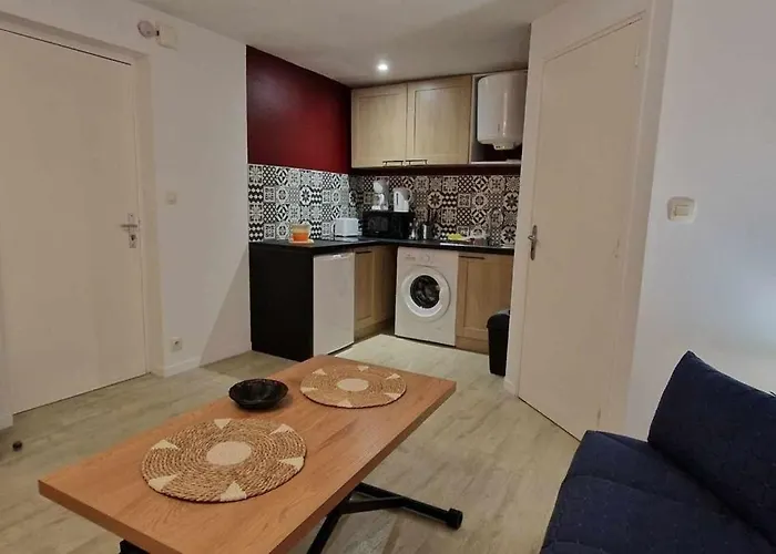 アパート Charming Close To The Chateau De カーン