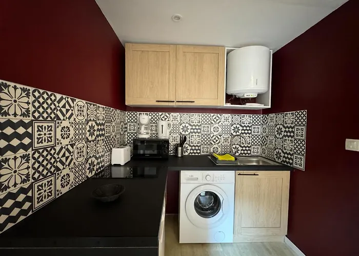 Charming Close To The Chateau De Apartment *